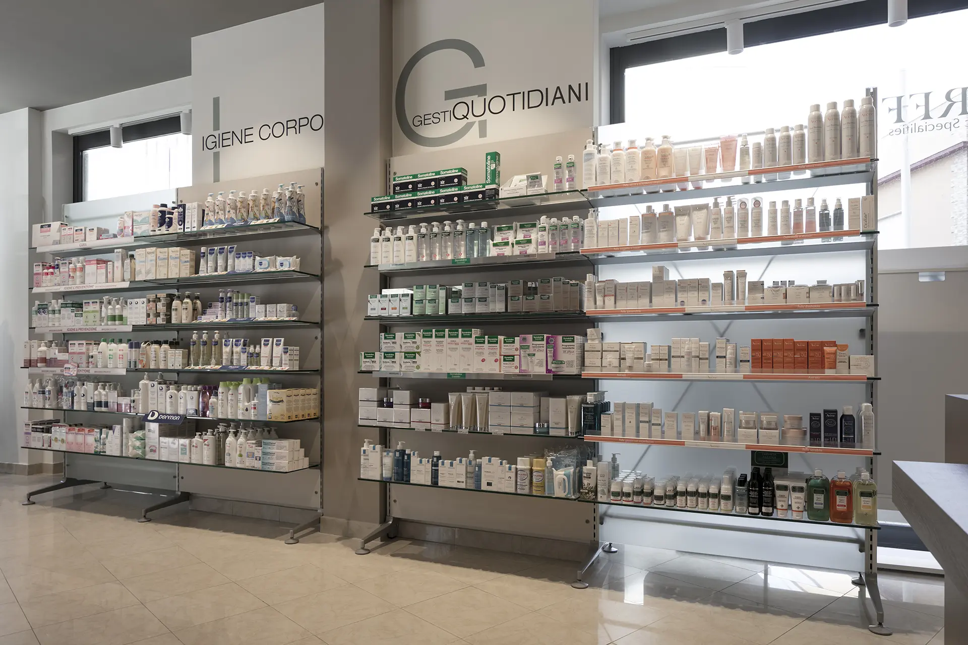 Pharmacie Anastasi 3 Realizzazioni Th.Kohl - Farmacia Anastasi Marsala TP - Gallery 03