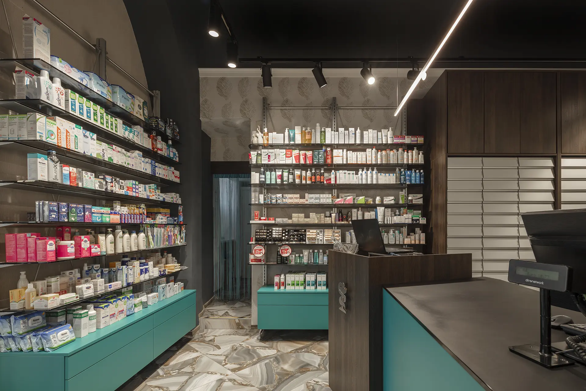 Pharmacie Carlucci 1 Realizzazioni Th.Kohl - Farmacia Carlucci Melfi PZ - gallery 01