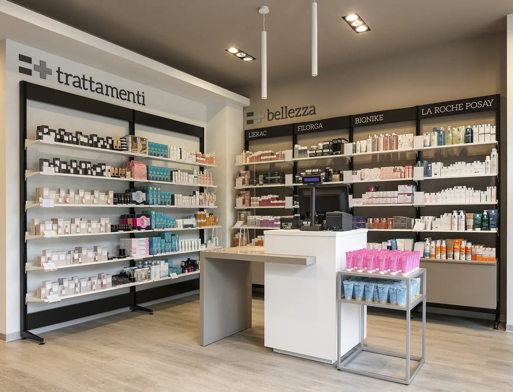 Pharmacie Centrale 3 Realizzazioni Th.Kohl - Farmacia Centrale Bollate MI - gallery 03