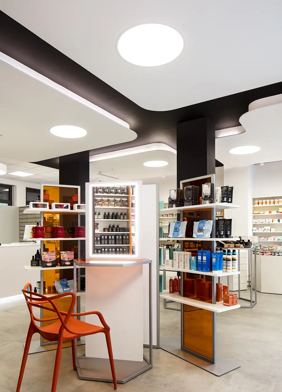 Pharmacie Filippi 5 Realizzazioni Th.Kohl - Farmacia Filippi Erba CO - gallery 05