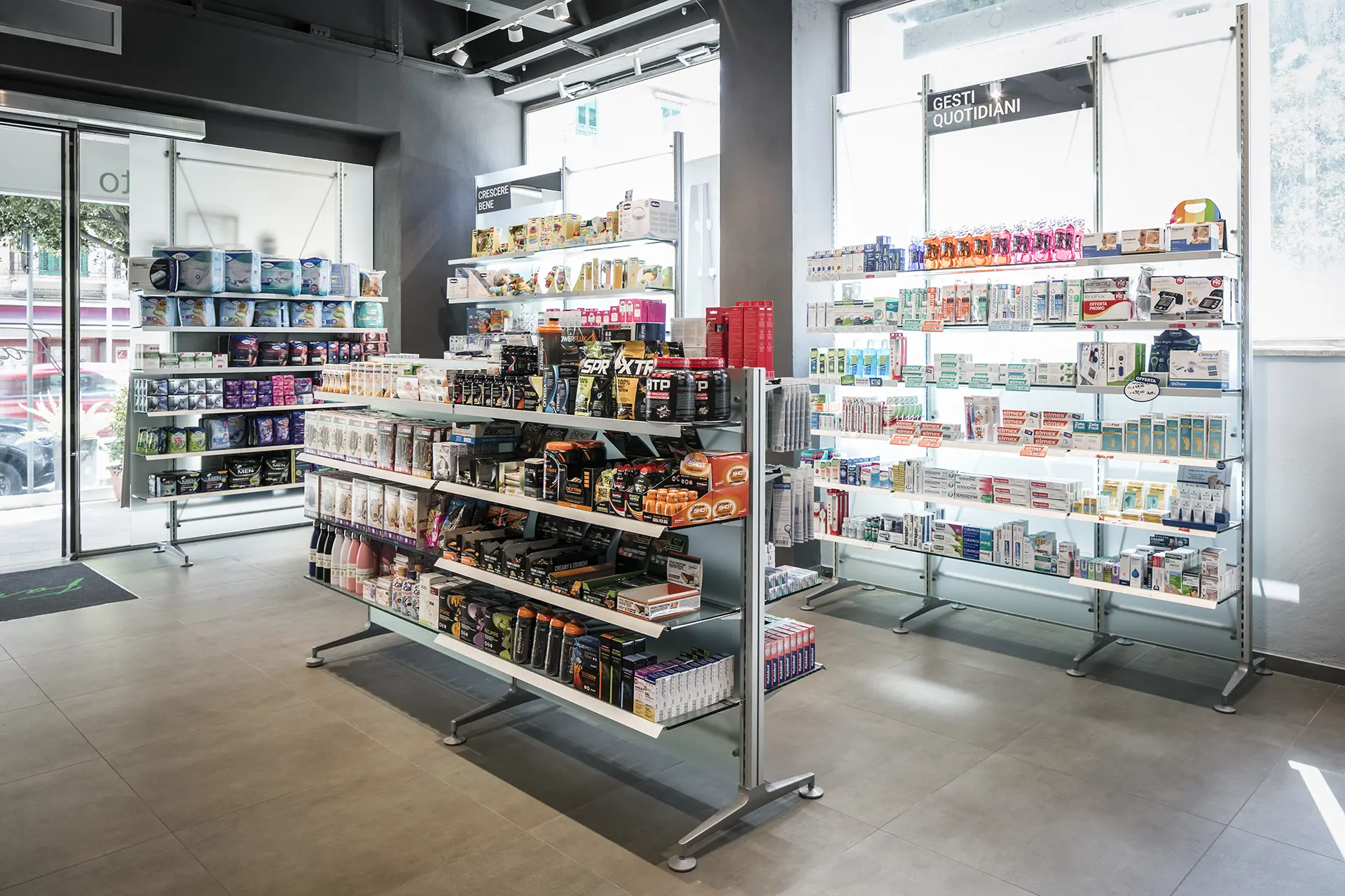 Pharmacie Grasso 4 Realizzazioni Th.Kohl - Farmacia Grasso Messina - gallery 04
