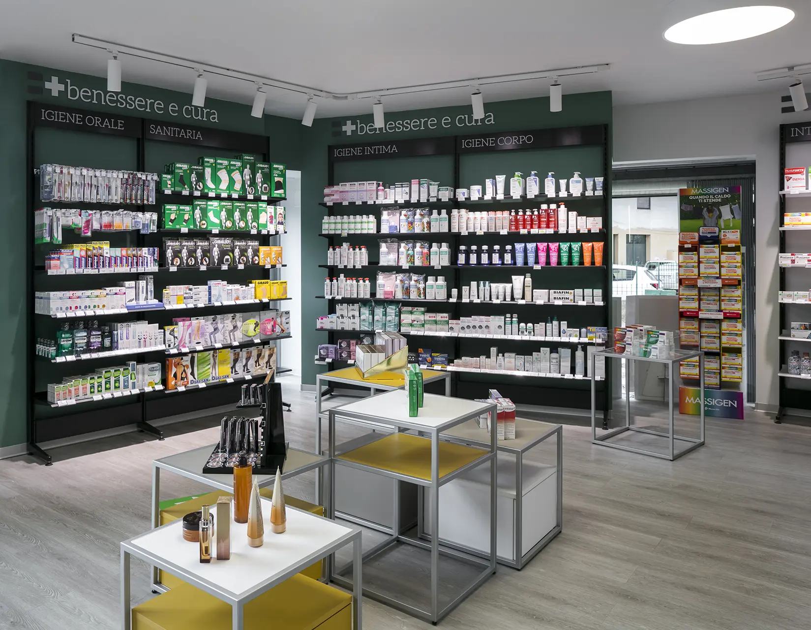Pharmacie Sansoni 3 Realizzazioni Th.Kohl - Farmacia Sansoni Cantù CO - gallery 03