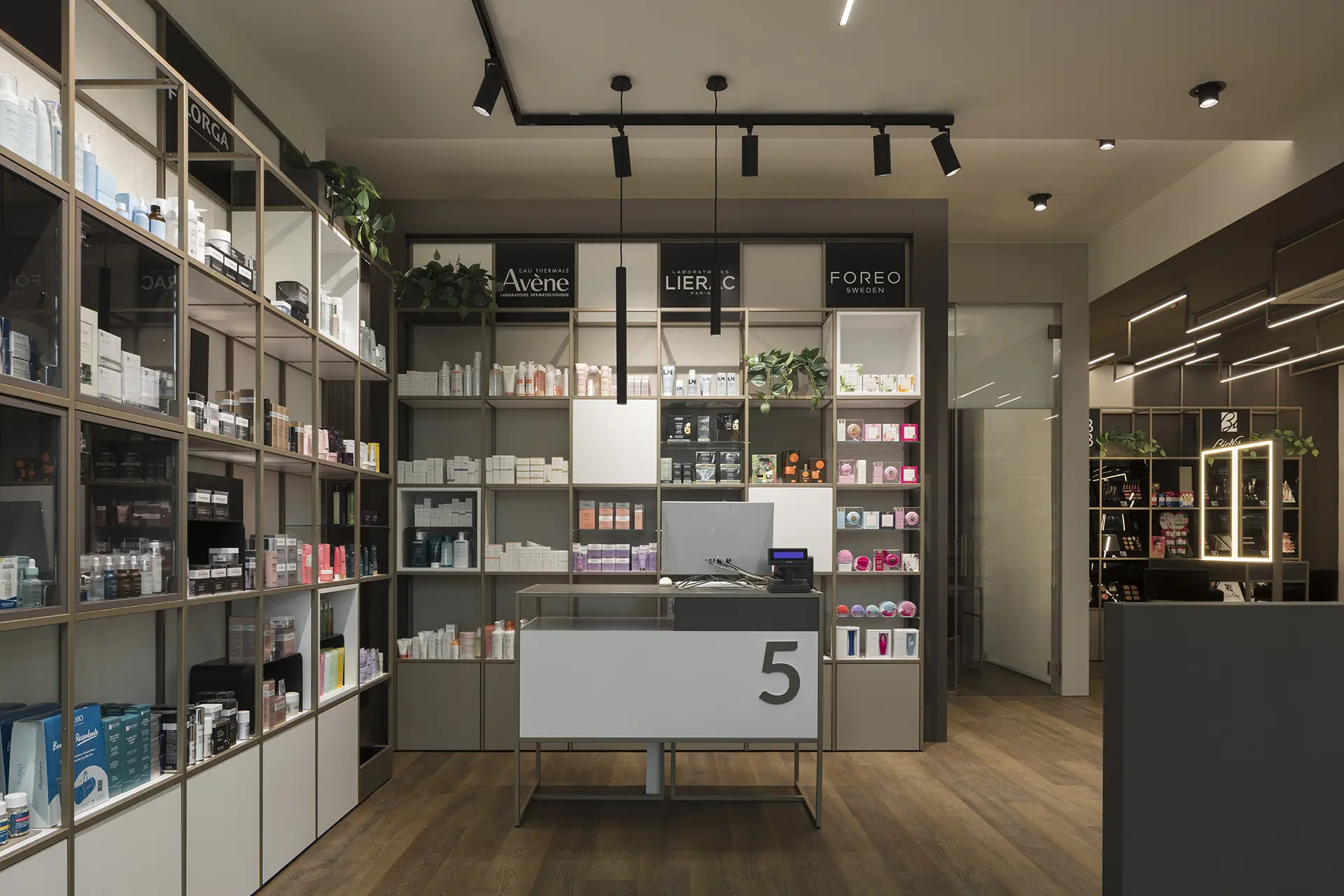 Pharmacie du Stade 6 Realizzazioni Th.Kohl - Farmacia Stadio Bergamo BG - gallery 06