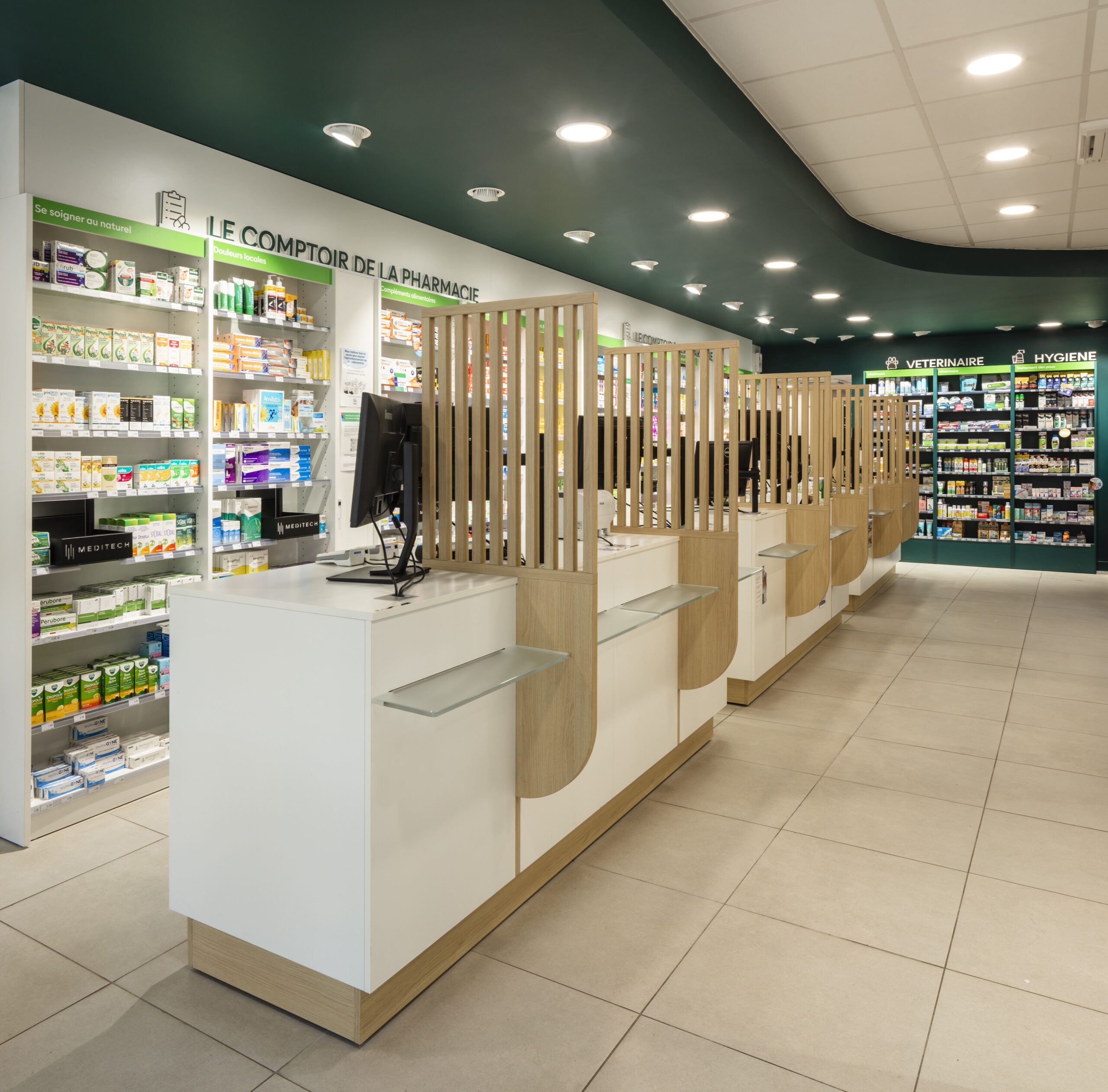 Réalisation Th.Kohl -Pharmacie Des Amonts - gallery 01