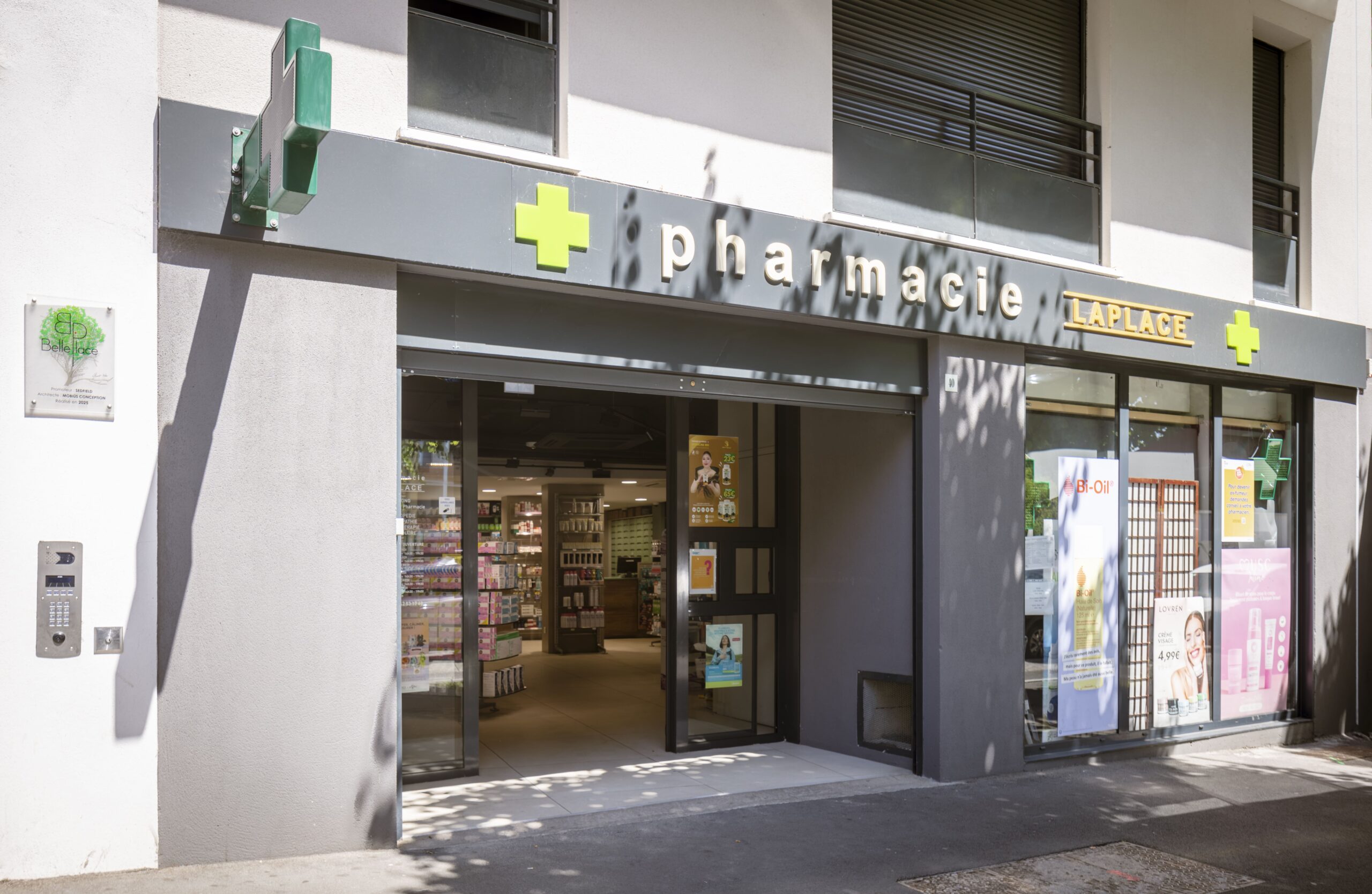 Pharmacie Laplace 6 Réalisation Th.Kohl -Pharmacie Des Amonts - gallery 01